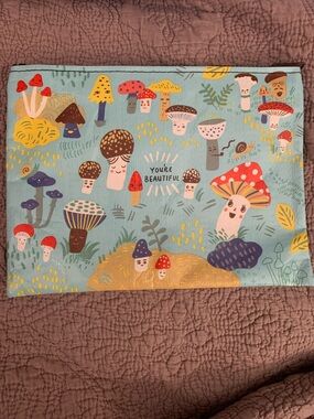 Blue Q Pouch Mushroom "You're Beautiful" Zipper Bags